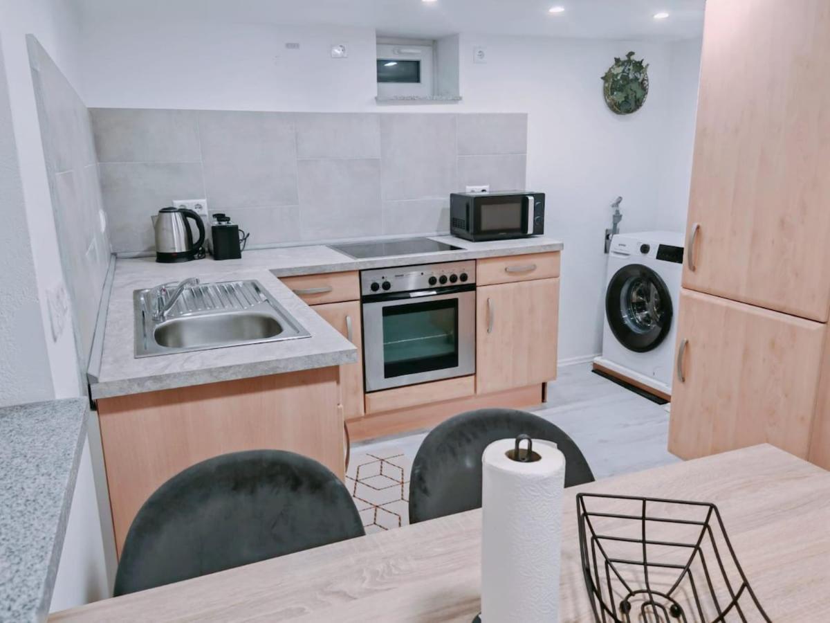 Charmantes Schickes Apartment 노이엔슈타트 암 코허 외부 사진